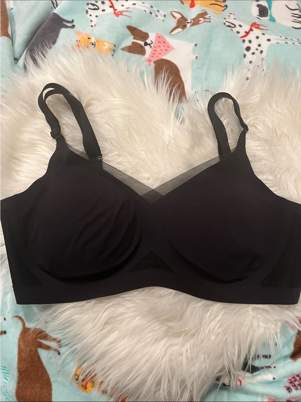 Honeylove Black Wireless Comfort Bra with Mesh Trim SZ 1X barely worn!